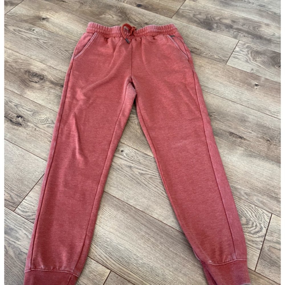 Roxy, medium, burnt orange joggers